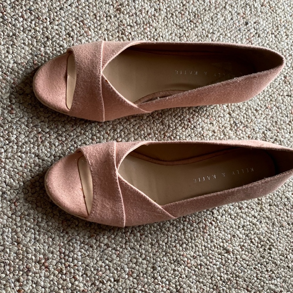 Kelly & Katie wedges